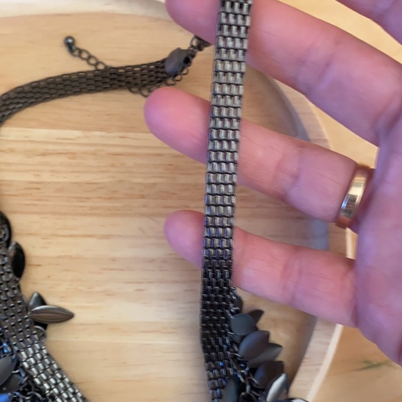 Statement Necklace “Onyx Drip” - Picture 5 of 7